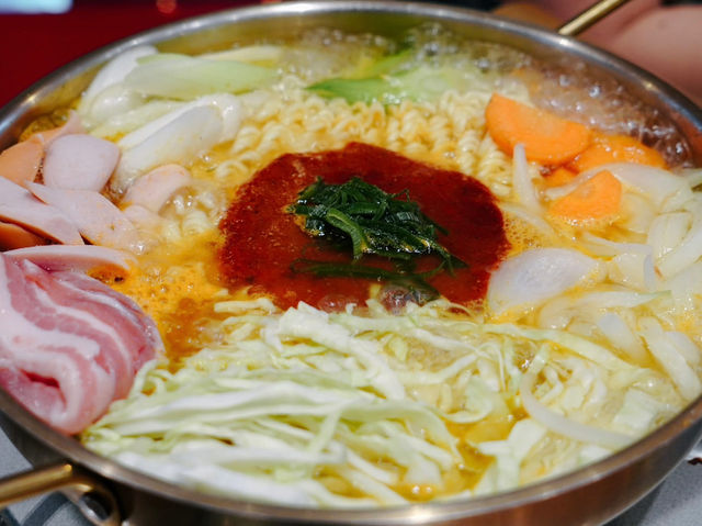 🇰🇷 ฟินกันอาหารเกาหลีที่เต็นท์แดงกลางห้าง