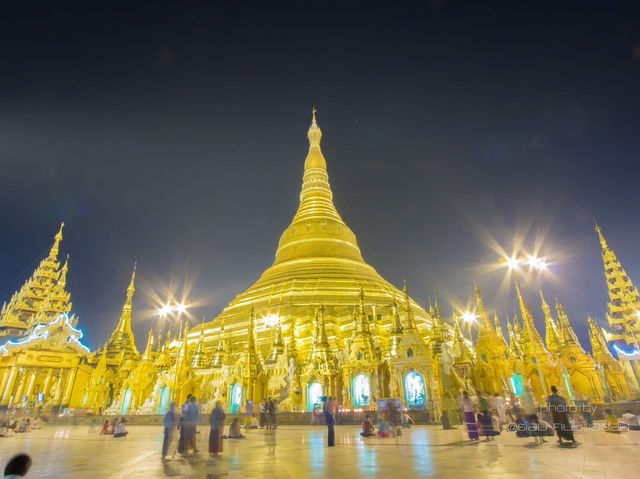 เจดีย์ชเวดากอง (Shwedagon Pagoda)