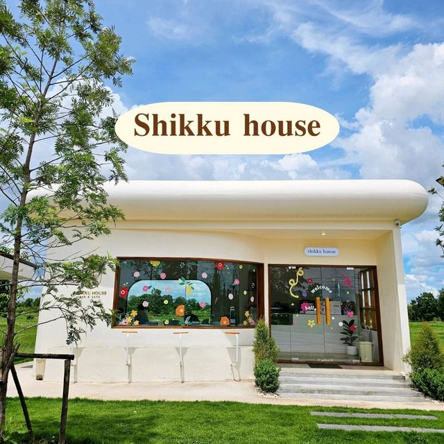 Shikku house bar & cafe 🤍