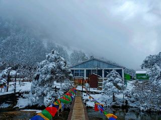 Tawang: Frozen Dreams in the Last Snowfall of the Season