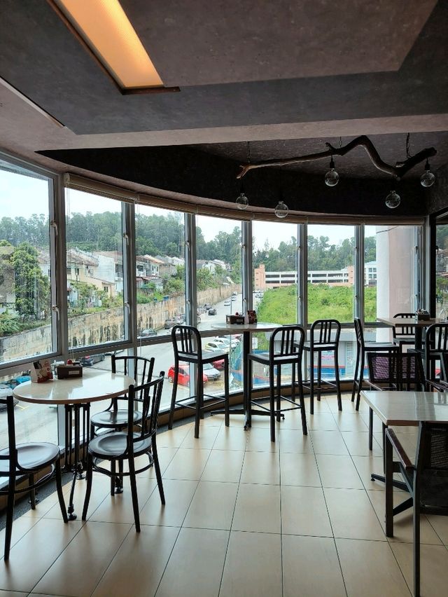 A Breakfast Worth Waking Up For in KK