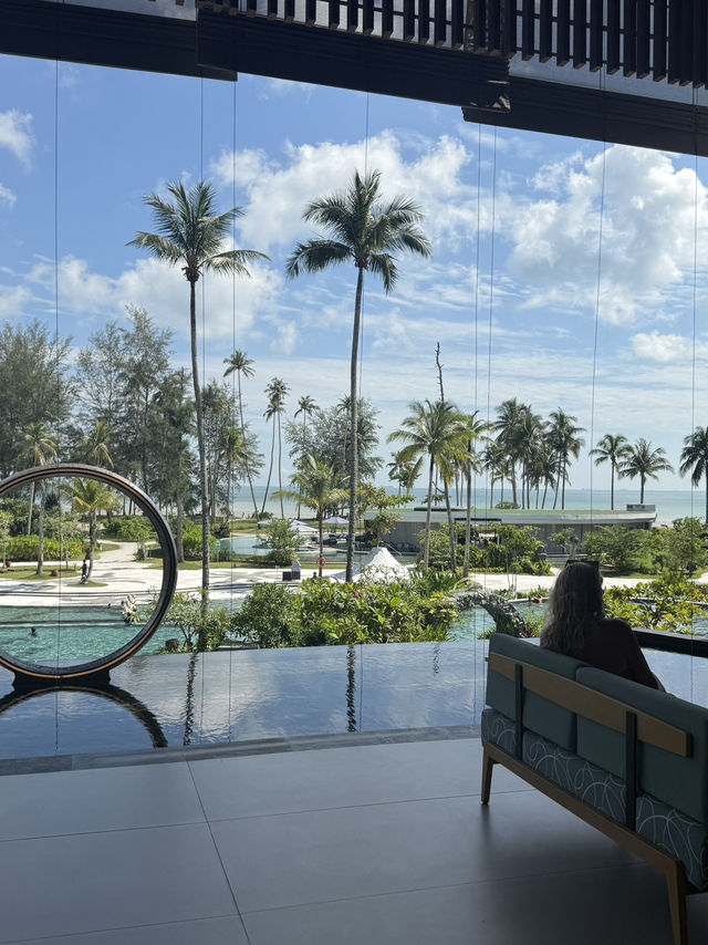 🌊 Weekend Escape Done Right! 🧳✨