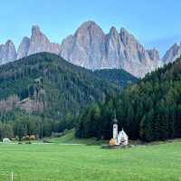 🏔️ Sexten Dolomites: Alpine Serenity Beyond the Crowds🌿🚶♂️
