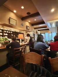 A Day of Gourmet Bites and Strolling in Kanda, Tokyo 🍜🍞