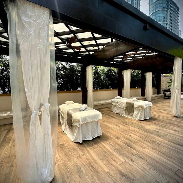 Grand Hyatt Manila