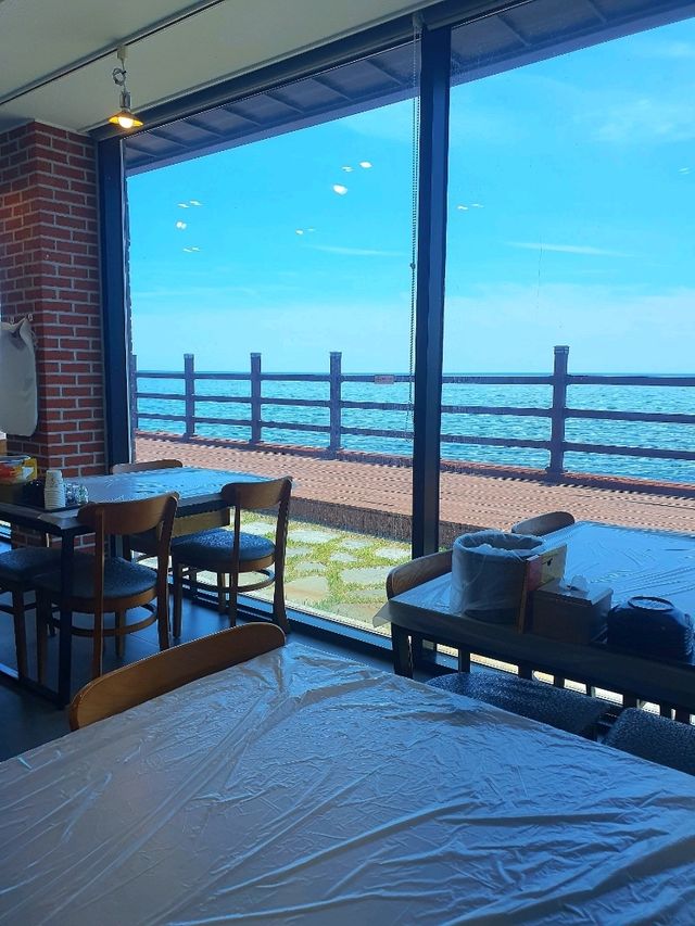 대게와 오션뷰를 모두 즐길 수 있는 맛집🌊