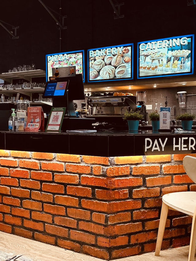 Cofeology Cafe & Restaurant