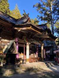 山と神秘に包まれる「宝登山神社」で、心澄む長瀞旅