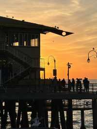 Sunset times in Santa Monica
