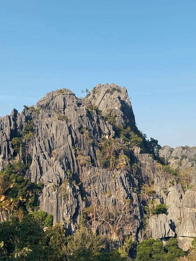 สวนหินผางาม ( คุณหมิงเมืองไทย)