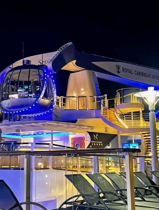 🚢👑 Royal Caribbean Cruises – The King of the Seas! 🌊✨