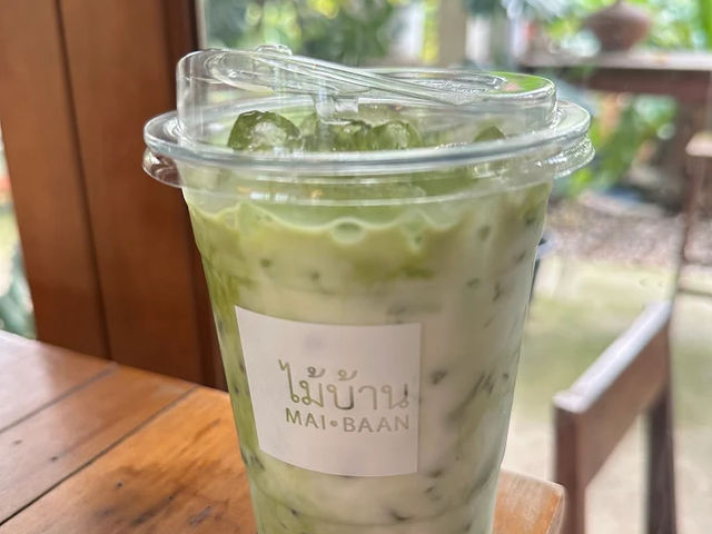 🪵 บ้านไม้ที่อบอวลด้วยกลิ่นอายธรรมชาติ 🍃 
