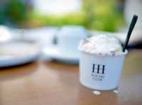 คาเฟ่ติดทะเลหัวหินพาน้องๆ เข้าได้