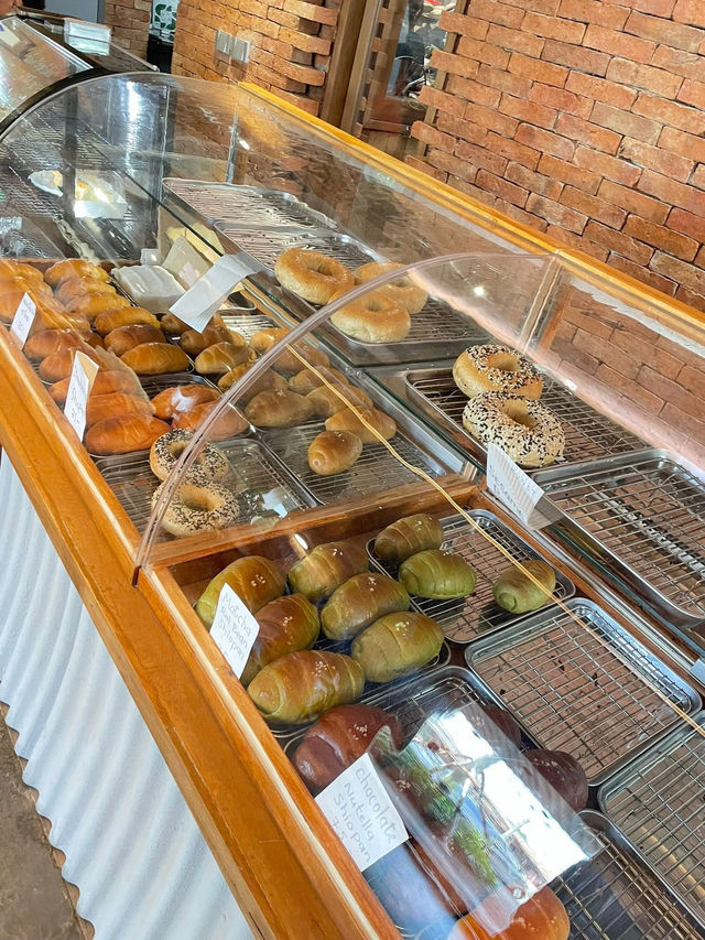 Kunst Bake n’ Cof 📍อยุธยา