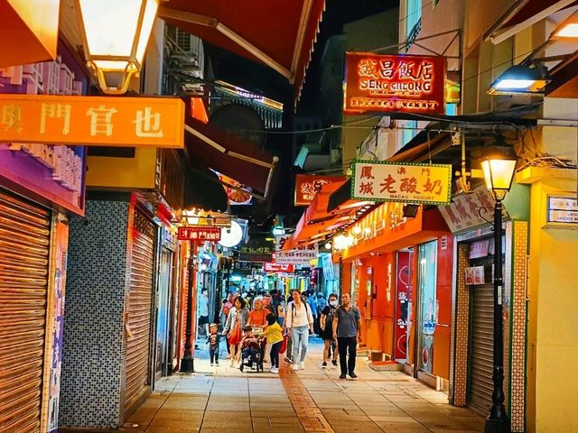 走走能穿越，一樣是8年燈光璀璨的重遊
