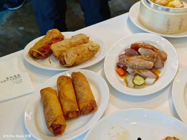 台北六福萬怡酒店，粵亮廣式料理吃到飽