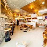 L.A.GARAGE3 Cafe