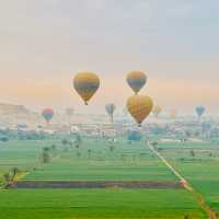 Sunrise Over the Nile: A Magical Hot Air Balloon Ride in Luxor