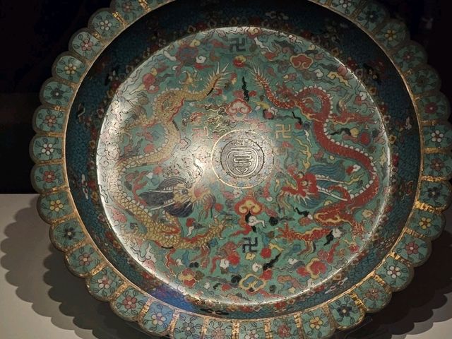 台北｜故宮琺瑯器特展〔內府瑯玕〕✨
