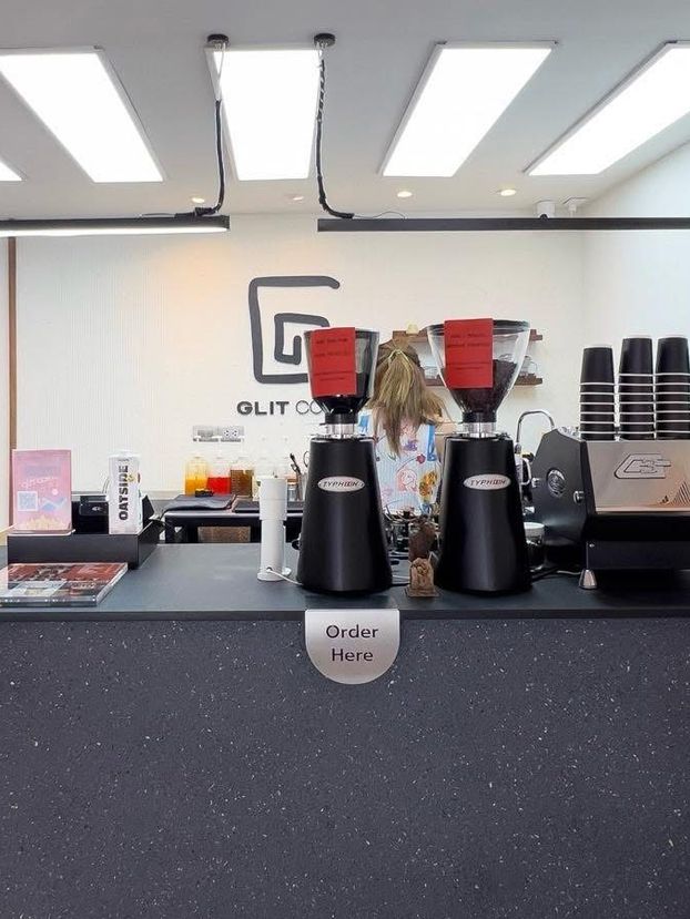 ร้าน Glit Coffee 