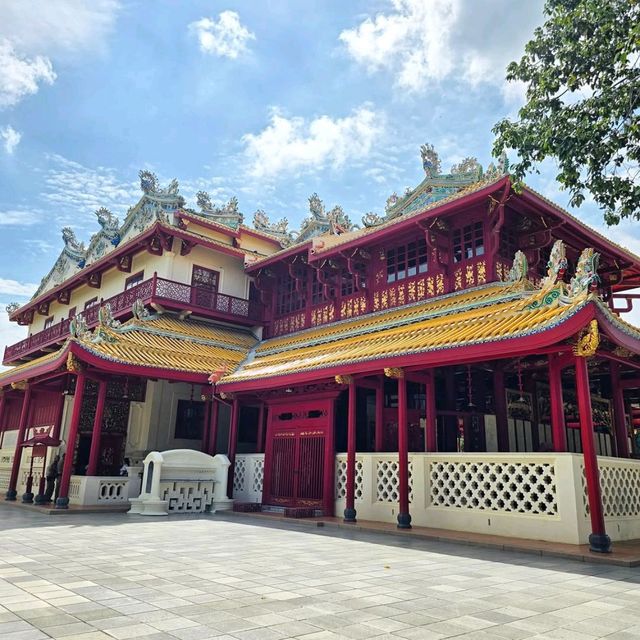 Bang Pa-In is Fancy But Fun