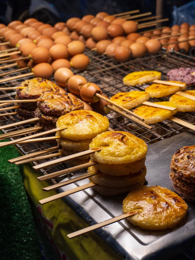 ตลาดนัดรถไฟ ของกินอุดร