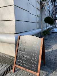 Luxury Cafe - Coffee Showroom
