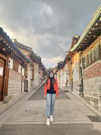 Step Into a Korean Postcard ✨📸 Bukchon Hanok Village 