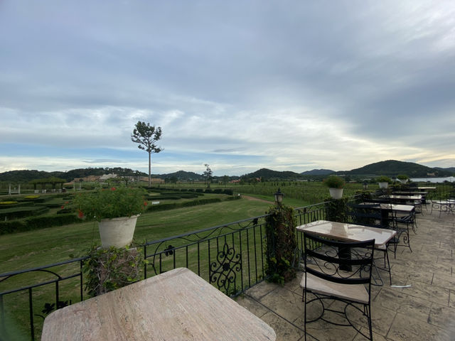  Silverlake Vineyard (ไร่องุ่นซิลเวอร์เลค) พัทยา