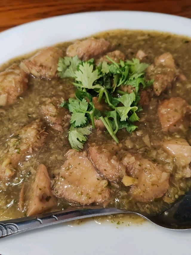 Xin Xiang Yi Wei: Menjalara's Vegetarian Haven