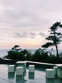 【神奈川県立近代美術館 葉山館とミサキドーナツ 葉山　一色海岸】
