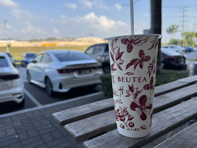 🧋 JIAYI ECO BOTANIC — Milky, Chewy & Seriously 