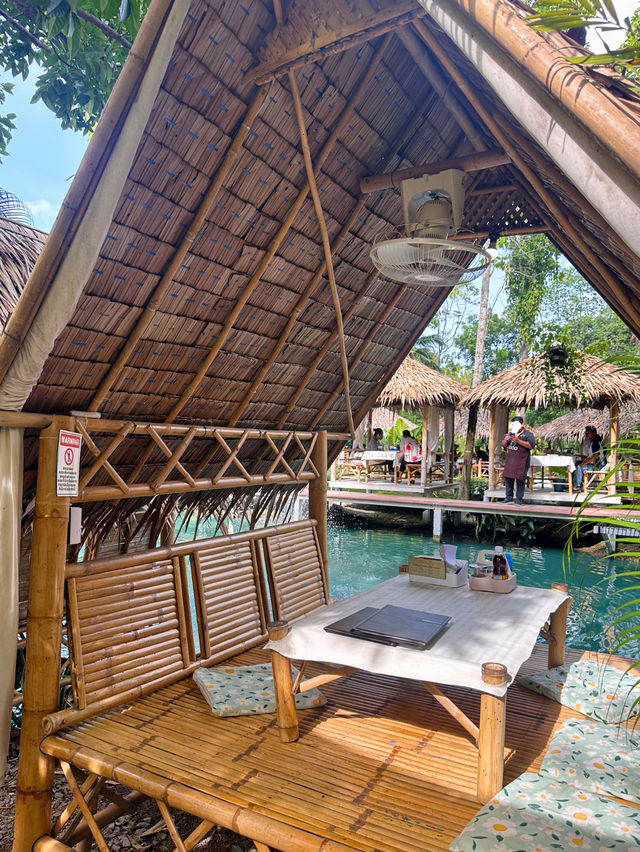 ABOUT COCO CAFÉ & BISTRO 🏝️🥥