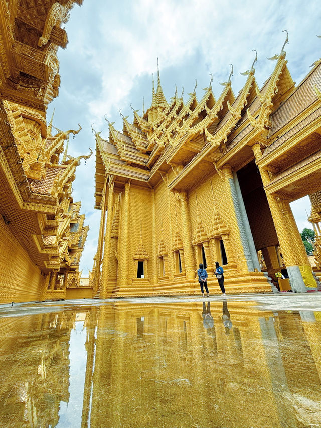 วัดจันทร์ตะวันตก วัดสวยเมืองพิษณุโลก