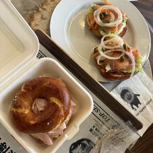 Bagel Tree ร้านเบเกิลยอดฮิตที่ต้องมาต่อคิว 🥯