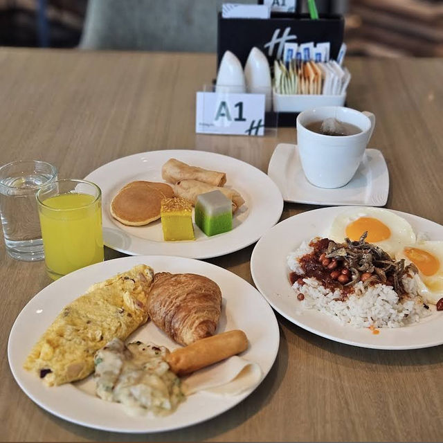 Elevated Comfort at Holiday Inn Johor Bahru City Centre by IHG