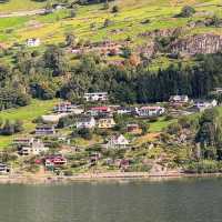 Bergen : Gateway to the Fjords