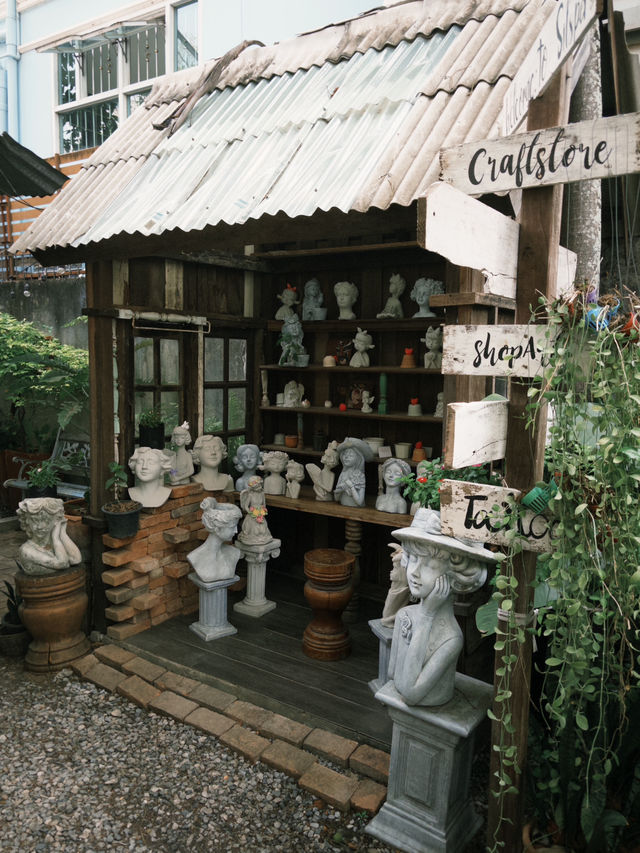 Silsopa Cafe (ศิลป์โสภา) Silsopa Cafe (ศิลป์โสภา)