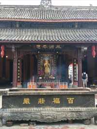 ที่เที่ยวในเฉิงตู วัดหลงซิง (龙兴寺)