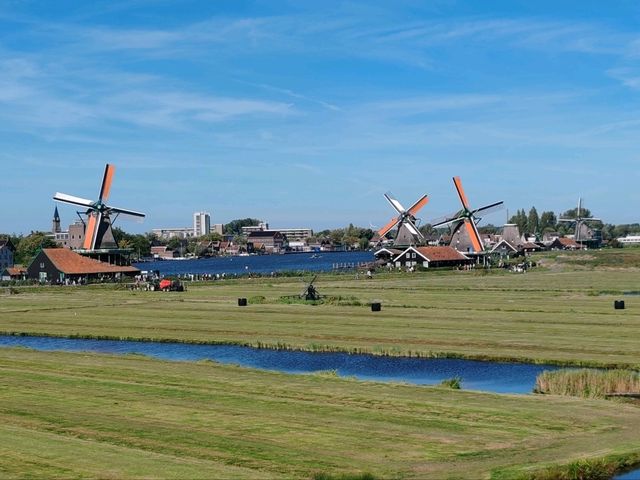 The Enchanting Zaanse Schans Windmill Village