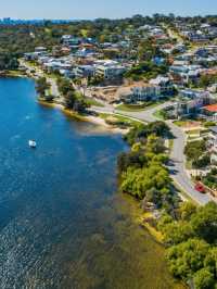 🌊🌅 Scenic Bliss at Swan River Foreshore, Perth! 🏞️✨