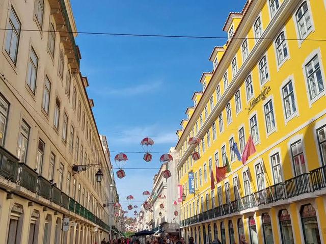 Vibrant Culture and Scenic Charm in Lisboa Vibrant Culture and Scenic Charm in Lisboa
