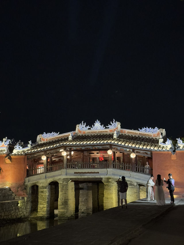 越南會安古鎮｜愈夜愈美麗：燈火輝映下的熱鬧與浪漫