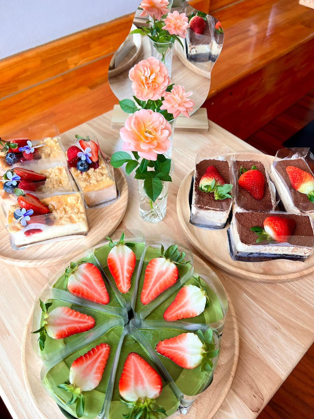 Matcha CAFE 🏡 ☕️ 🍵 Matcha CAFE 🏡 ☕️ 🍵