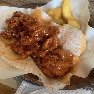 【사이타마/우에오 🇯🇵】한국발 NO.1 치킨카페🐔 Bb.q 올리브 치킨카페