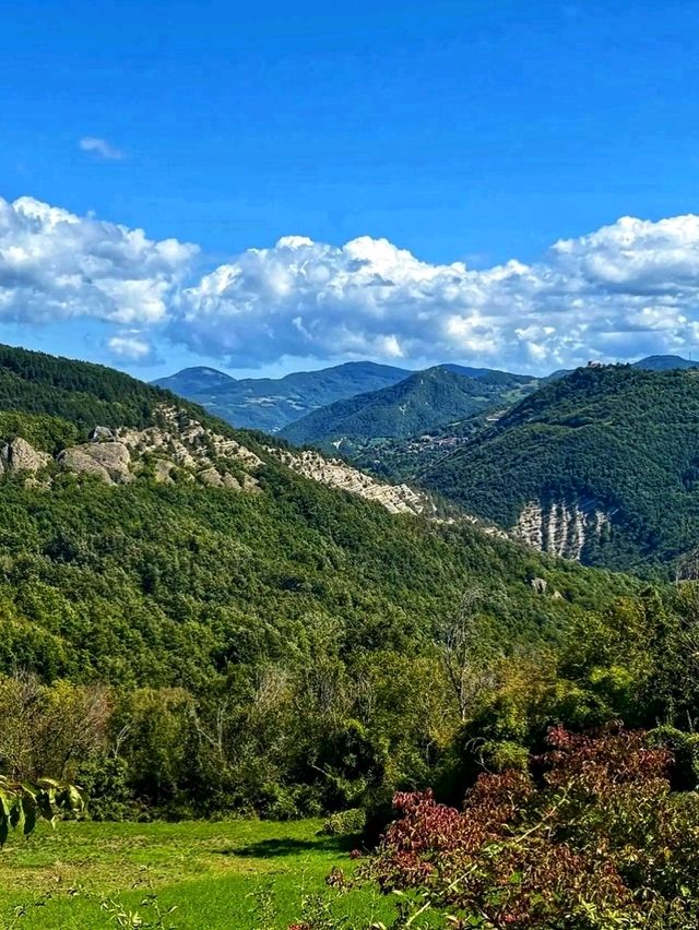 🏞️ Apennine Mountains – The Wild Heart of Italy