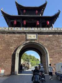 A scorching hot summer day in Gankeng Ancient Town