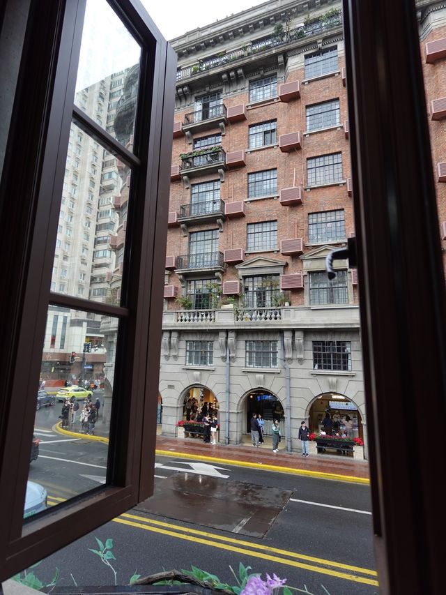 A Perfect Half Day at Wukang Building