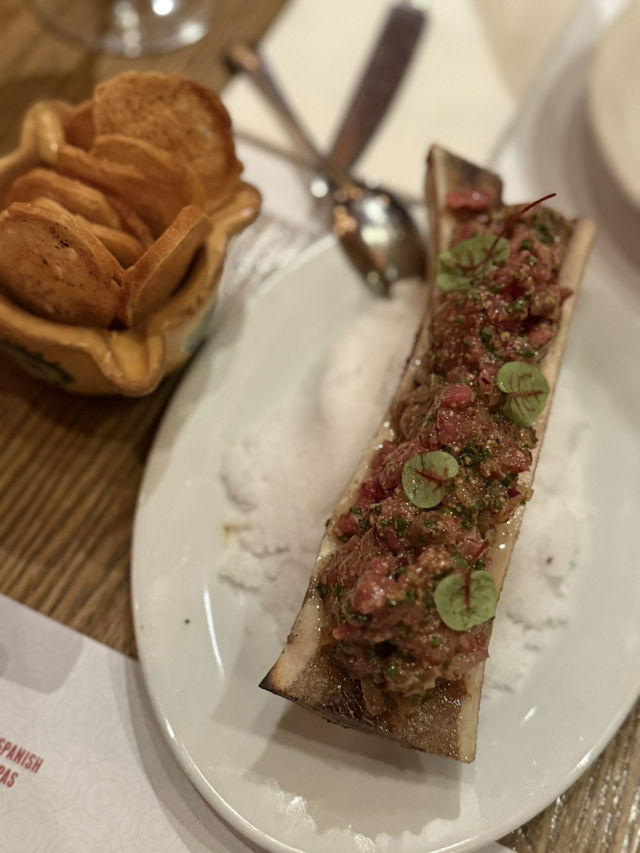 來個西班牙式的約會🍷 來個西班牙式的約會🍷