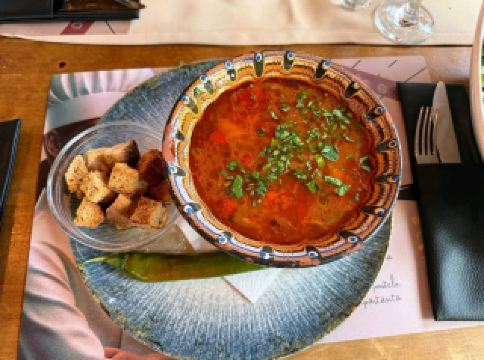 ร้านเหล้าเฟรนด์ส